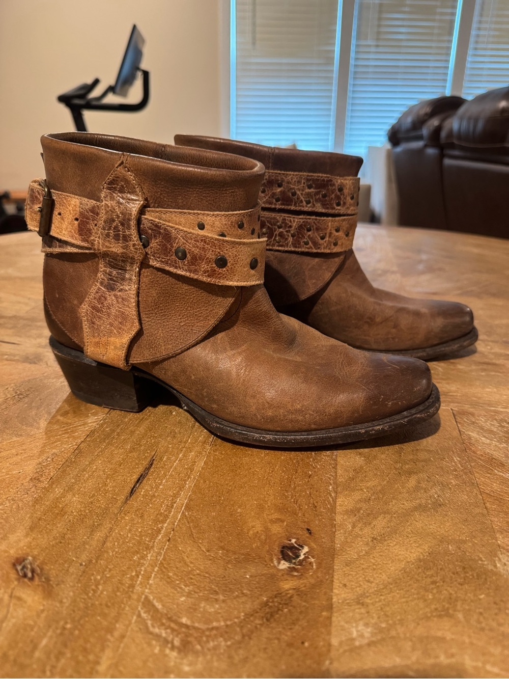 Sonora Brown Leather Studded Western Harness Boots 8.5B